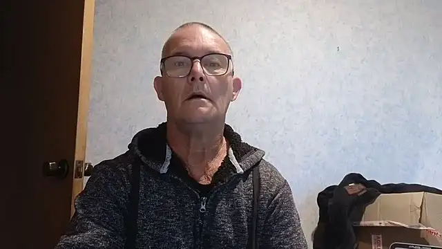 Snapshot of bigballnz chatting on March 2025 06:42:01 PM bigballnz online show from March 2025 06:42:01 PM