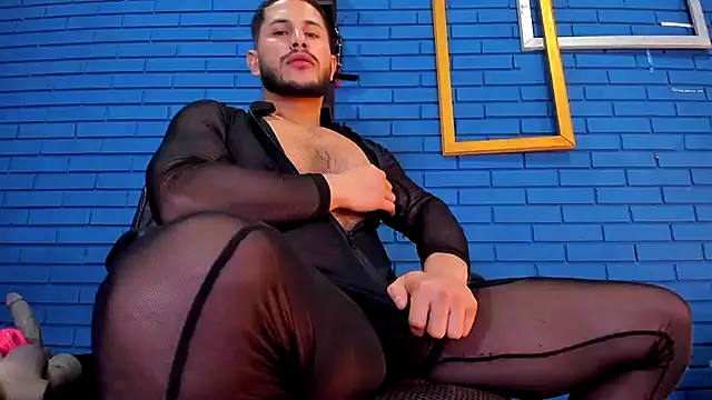 TheIan26 online show from December 2024 11:08:02 PM