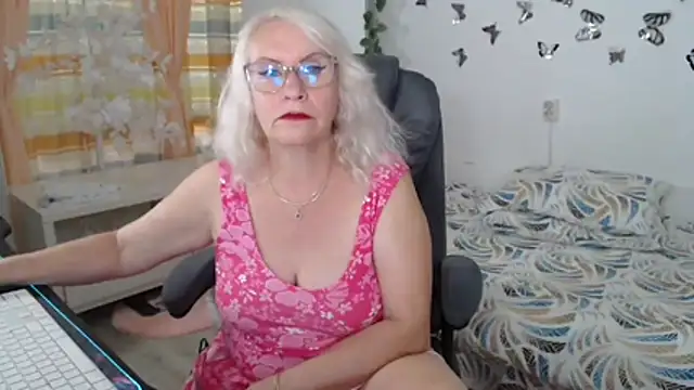 Ghertrude52 online show from July 2026 06:47:02 AM