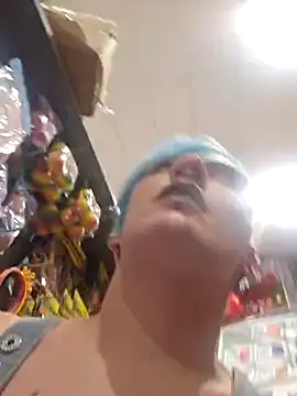 Snapshot of PinkTheHawk chatting on December 2024 02:53:01 AM PinkTheHawk online show from December 2024 02:53:01 AM