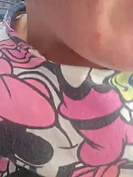 Snapshot of PinkTheHawk chatting on March 2025 09:25:02 PM PinkTheHawk online show from March 2025 09:25:02 PM