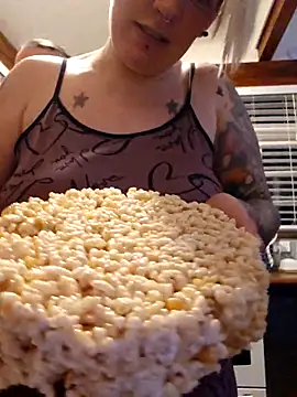 Snapshot of PinkTheHawk chatting on September 2025 12:30:01 PM PinkTheHawk online show from September 2025 12:30:01 PM