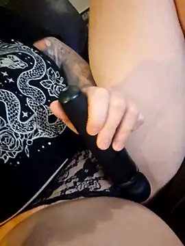 Snapshot of PinkTheHawk chatting on March 2026 08:59:02 AM PinkTheHawk online show from March 2026 08:59:02 AM