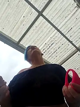 Snapshot of PinkTheHawk chatting on March 2026 04:23:01 AM PinkTheHawk online show from March 2026 04:23:01 AM