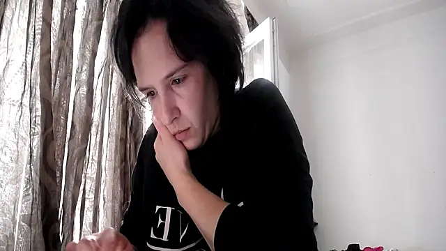 Snapshot of SexxyLety chatting on May 2026 11:27:02 AM SexxyLety online show from May 2026 11:27:02 AM