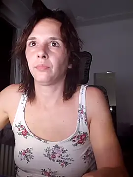 Snapshot of SexxyLety chatting on August 2026 08:18:01 PM SexxyLety online show from August 2026 08:18:01 PM