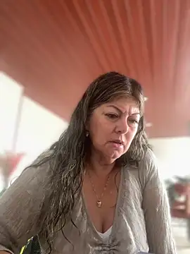 emma tour online show from November 2025 04:50:01 PM