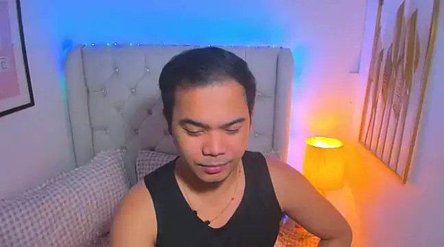 AsianZero online show from March 2025 04:12:02 PM