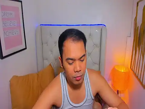 Snapshot of AsianZero chatting on March 2026 04:35:02 PM AsianZero online show from March 2026 04:35:02 PM