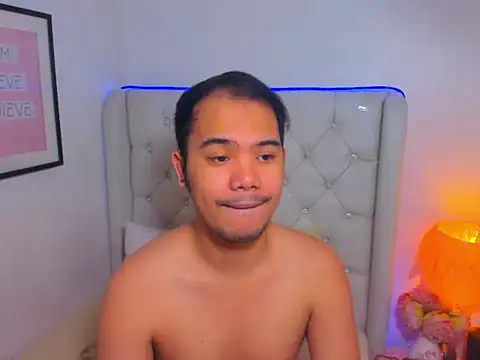 Snapshot of AsianZero chatting on March 2026 04:23:01 PM AsianZero online show from March 2026 04:23:01 PM