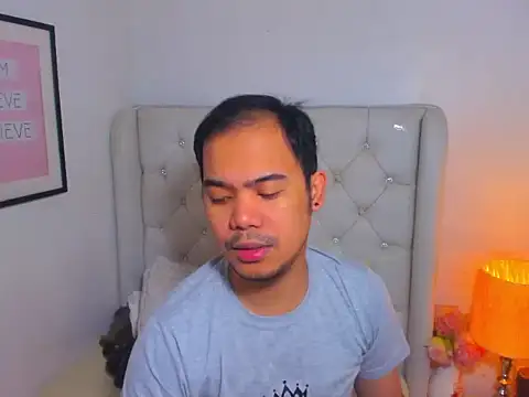 Snapshot of AsianZero chatting on March 2026 03:59:01 PM AsianZero online show from March 2026 03:59:01 PM