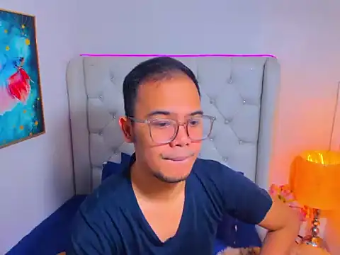 Snapshot of AsianZero chatting on May 2026 06:02:02 PM AsianZero online show from May 2026 06:02:02 PM