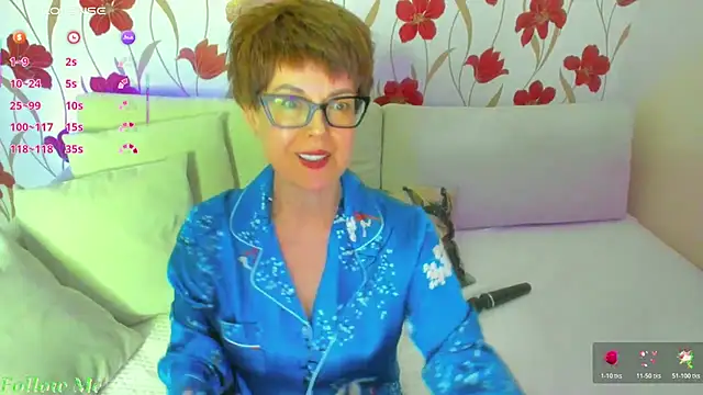 Snapshot of JennAlison chatting on April 2026 02:33:01 PM JennAlison online show from April 2026 02:33:01 PM