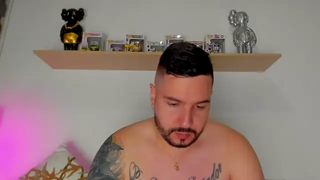 camilo restrepo21 online show from October 2025 02:11:02 AM