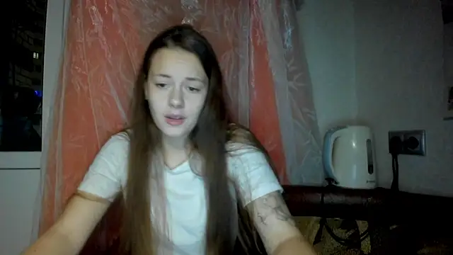 Snapshot of why_again_me chatting on December 2024 11:16:01 PM why again me online show from December 2024 11:16:01 PM