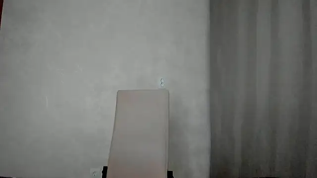 Snapshot of why_again_me chatting on January 2025 06:33:02 PM why again me online show from January 2025 06:33:02 PM