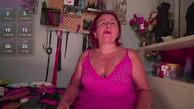 barbarah  online show from October 2025 06:27:02 PM