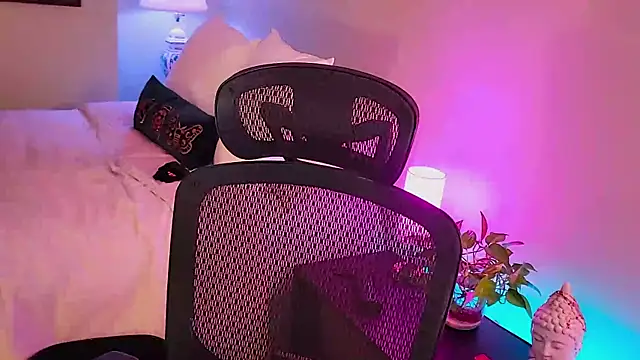 Wonderful Woman online show from October 2025 04:02:02 AM