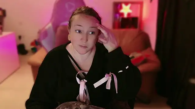 Snapshot of kisicaxx chatting on March 2025 06:29:01 PM kisicaxx online show from March 2025 06:29:01 PM