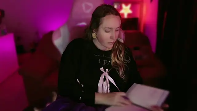 Snapshot of kisicaxx chatting on March 2025 06:54:01 PM kisicaxx online show from March 2025 06:54:01 PM