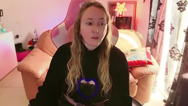 Snapshot of kisicaxx chatting on March 2025 09:34:02 AM kisicaxx online show from March 2025 09:34:02 AM