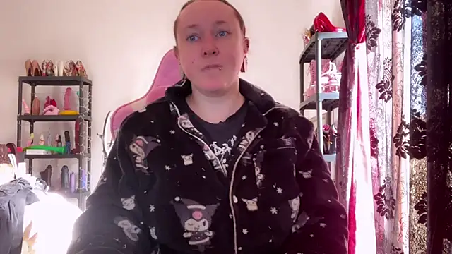 Snapshot of kisicaxx chatting on February 2026 07:59:02 AM kisicaxx online show from February 2026 07:59:02 AM