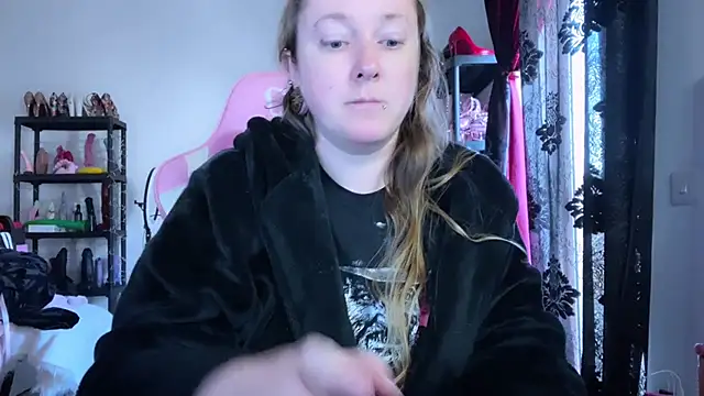 Snapshot of kisicaxx chatting on February 2026 02:57:01 PM kisicaxx online show from February 2026 02:57:01 PM