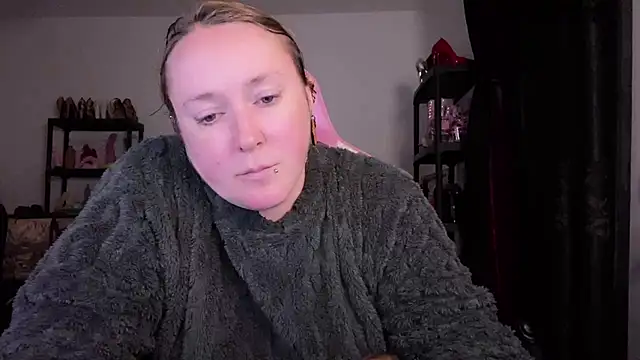 Snapshot of kisicaxx chatting on February 2026 06:52:01 PM kisicaxx online show from February 2026 06:52:01 PM