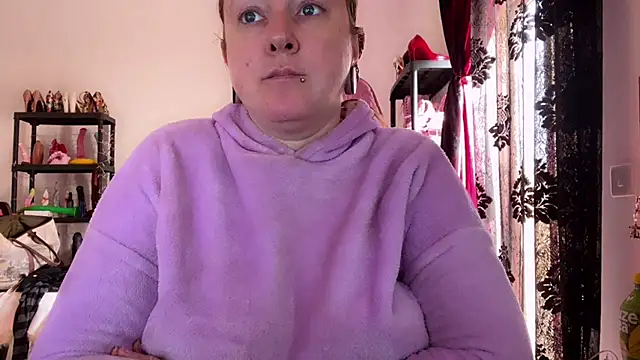 Snapshot of kisicaxx chatting on March 2026 09:26:02 AM kisicaxx online show from March 2026 09:26:02 AM