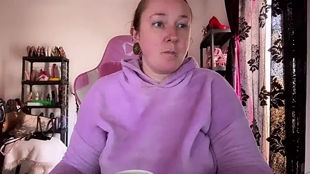 Snapshot of kisicaxx chatting on March 2026 02:23:02 PM kisicaxx online show from March 2026 02:23:02 PM