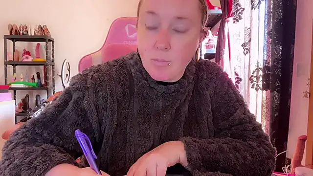 Snapshot of kisicaxx chatting on March 2026 08:39:01 AM kisicaxx online show from March 2026 08:39:01 AM