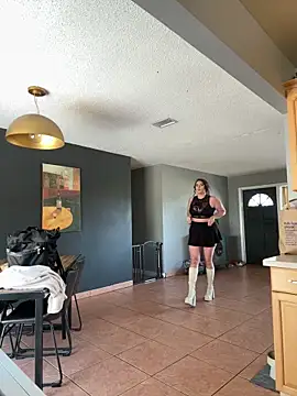 Snapshot of lovely_beast chatting on March 2025 05:54:02 PM lovely beast online show from March 2025 05:54:02 PM