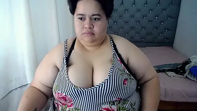 hotlesby4uxxx online show from December 2024 07:57:02 PM