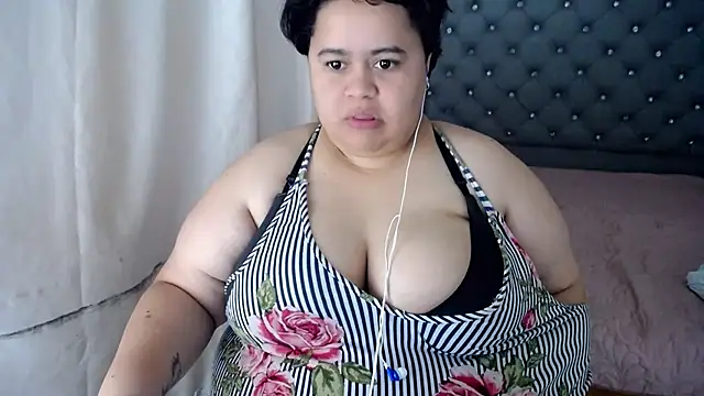 hotlesby4uxxx online show from December 2024 04:52:01 PM