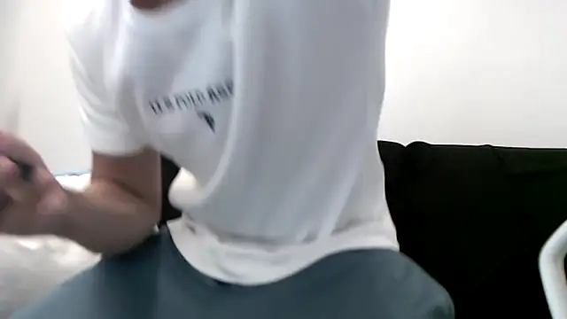 Snapshot of SebastianReiss chatting on March 2025 07:25:02 AM SebastianReiss online show from March 2025 07:25:02 AM