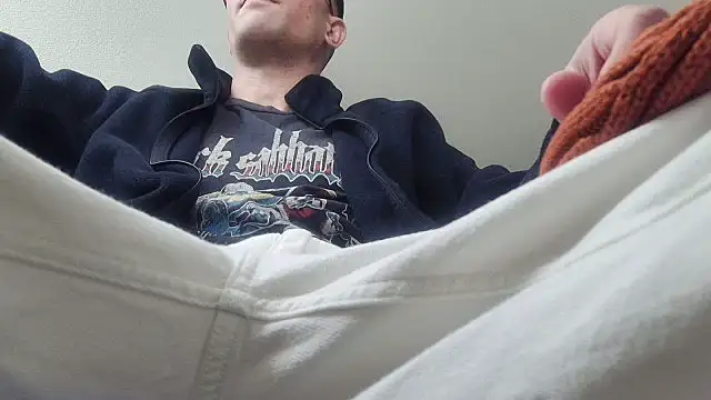 Snapshot of SebastianReiss chatting on July 2026 03:41:01 AM SebastianReiss online show from July 2026 03:41:01 AM