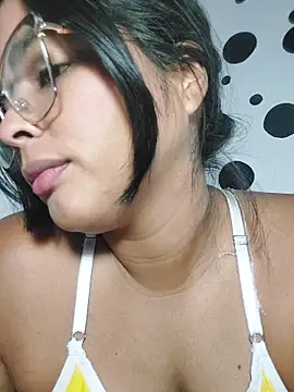 Snapshot of missmelissa_ chatting on April 2026 02:11:01 AM missmelissa online show from April 2026 02:11:01 AM