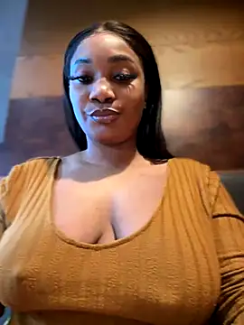 Snapshot of __Nessa__ chatting on December 2024 11:35:01 AM   Nessa   online show from December 2024 11:35:01 AM