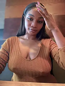 Snapshot of __Nessa__ chatting on March 2025 12:14:02 PM   Nessa   online show from March 2025 12:14:02 PM