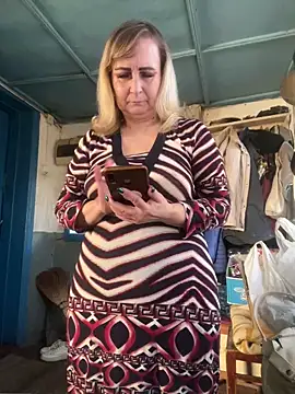 Irina2909xh online show from March 2025 02:08:02 PM