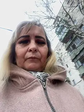 Irina2909xh online show from March 2025 01:34:01 PM