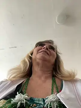 Irina2909xh online show from September 2025 10:37:02 AM