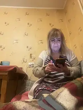 Irina2909xh online show from October 2025 11:05:02 PM