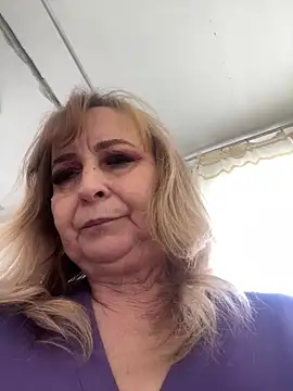 Irina2909xh online show from April 2026 11:44:02 AM