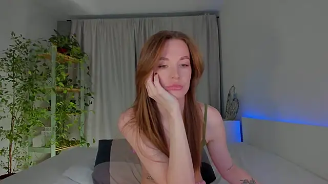 Snapshot of Masha_01 chatting on October 2025 12:17:01 PM Masha 01 online show from October 2025 12:17:01 PM