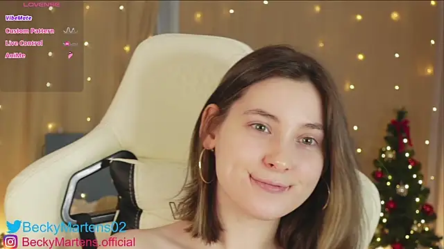 Snapshot of BeckyMartens chatting on January 2025 04:14:02 AM BeckyMartens online show from January 2025 04:14:02 AM