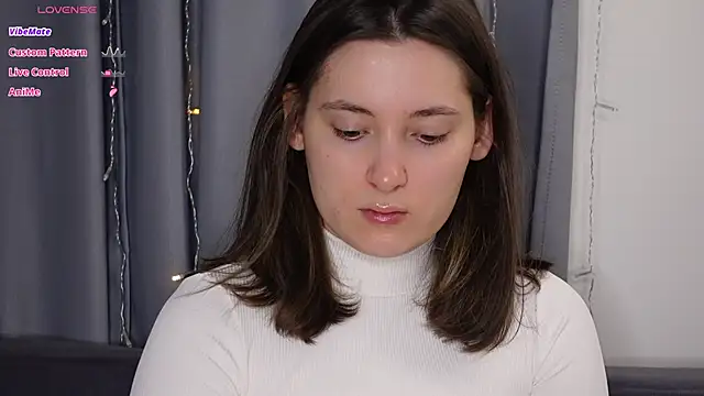 Snapshot of BeckyMartens chatting on October 2025 12:33:02 AM BeckyMartens online show from October 2025 12:33:02 AM