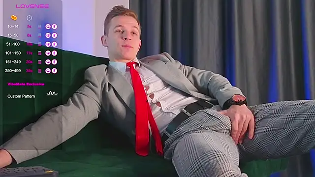 S3Xyes online show from February 2025 04:18:02 AM