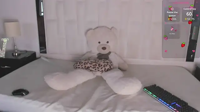 valentina fi online show from September 2025 12:41:01 PM