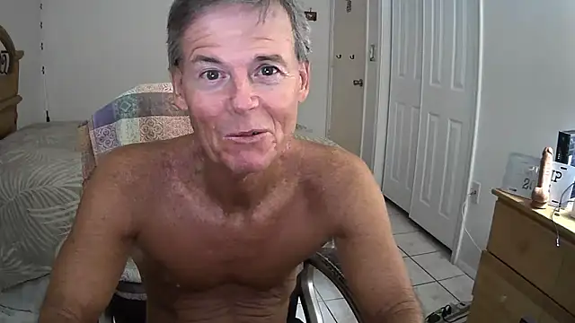 Snapshot of nakeedcowboi65 chatting on October 2025 08:07:02 PM nakeedcowboi65 online show from October 2025 08:07:02 PM